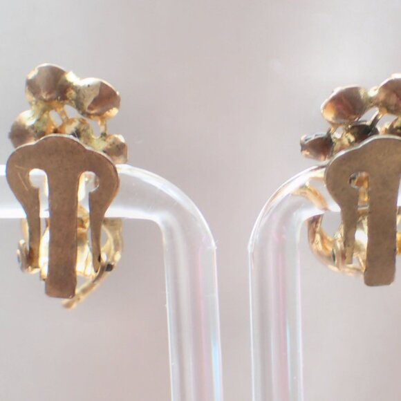 Austrian AB Floral Spray Clip ons - Picture 3 of 10